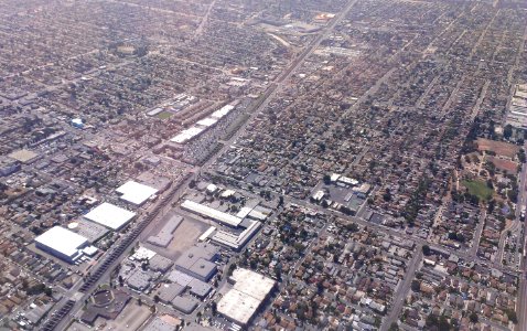 South-Los-Angeles-Alameda-Corridor-Aerial-view-from-north-August-2014