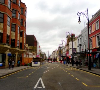 Southward view along Queens Road, Brighton (May 2012)