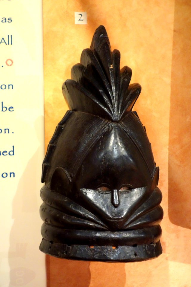 Sowei mask, Mende - Glenbow Museum - DSC00251