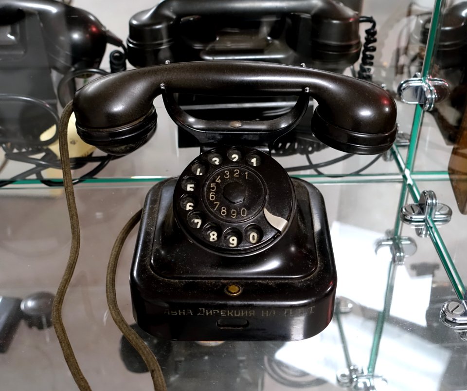 Soviet telephone - Telephone Museum - Waltham, Massachusetts -DSC08209
