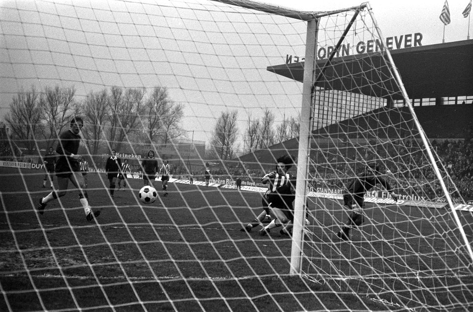 Sparta tegen FC Utrecht 2-1, doelpunt van Heyerman, Bestanddeelnr 925-2096