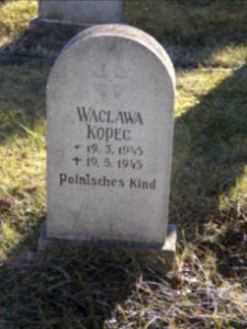 Sowjetische Kriegsgräberstätte in Arnstadt 9
