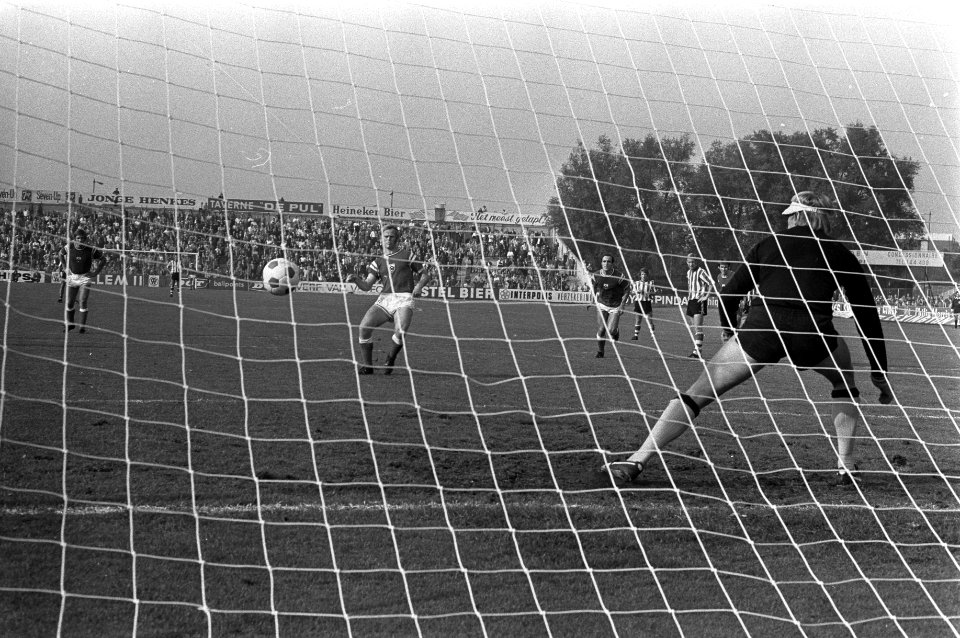 Sparta tegen Groningen 3-3, doelpunt (van Koeman), Bestanddeelnr 925-0046