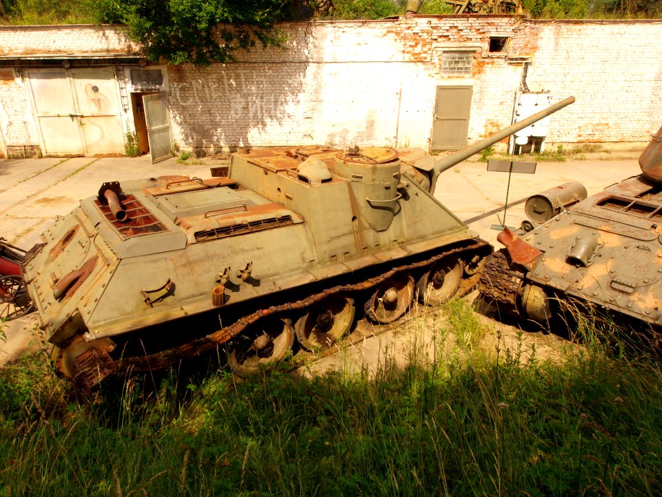 Soviet 100 mm self-propelled gun Mk. 4 pic1
