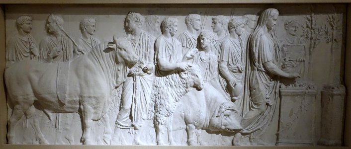 Souvetaurilia relief, plaster cast of marble original from imperial altar, Rome, mid 1st century AD, now in the Louvre - Spurlock Museum, UIUC - DSC05734
