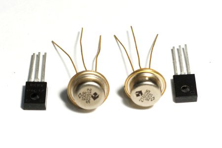 Soviet 2T602 transistor, 1992 (1)