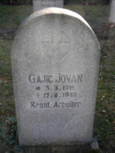 Sowjetische Kriegsgräberstätte in Arnstadt 56