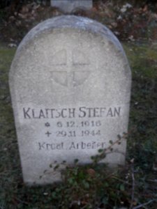 Sowjetische Kriegsgräberstätte in Arnstadt 70