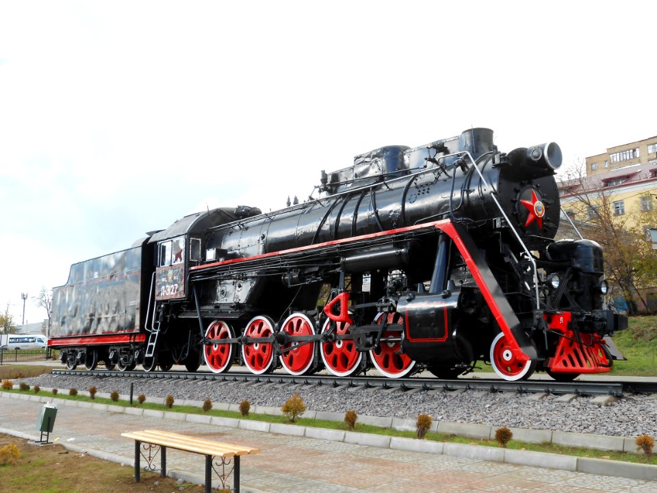 Soviet locomotive Л 3127 - 5
