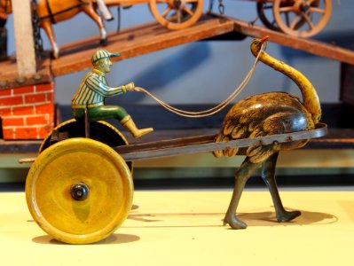 Speelgoedmuseum Deventer, tin toy, pic2