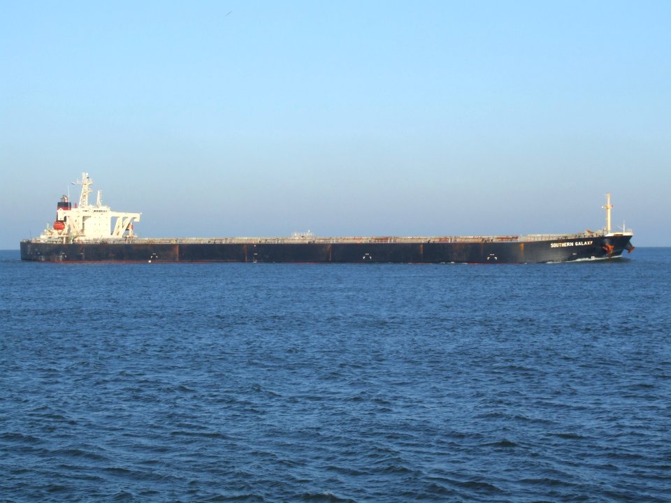 Southern Galaxy IMO 9004736 p4 approaching Port of Rotterdam, Holland 01-Jan-2008