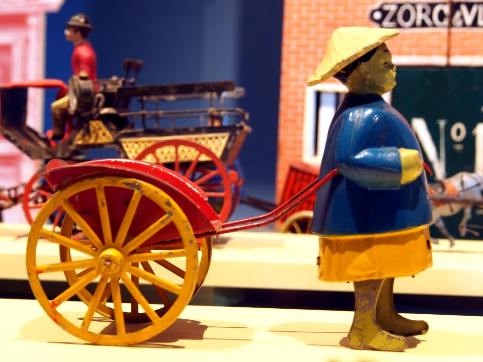 Speelgoedmuseum Deventer, tin toy, pic1
