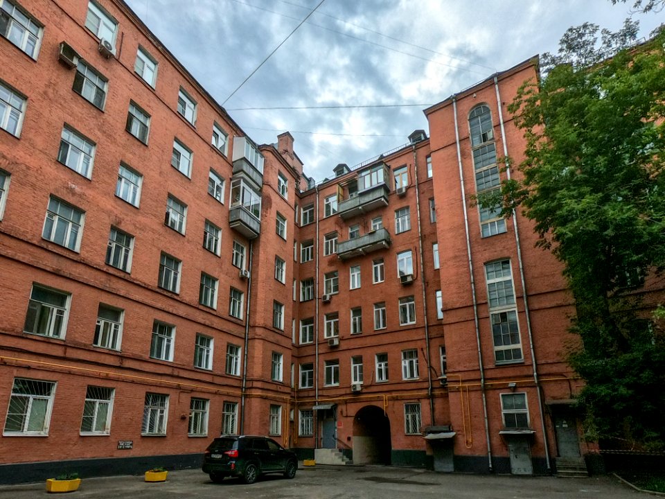 Spartakovskiy pereulok 26s2 2019-07