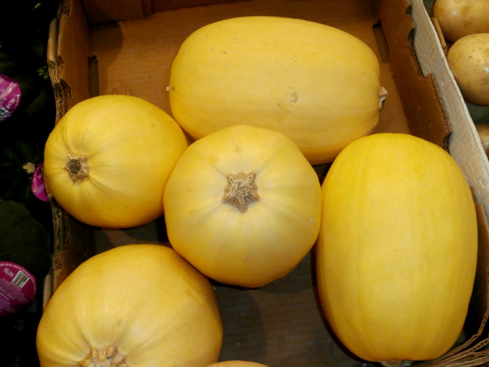 Spaghetti squash in a box