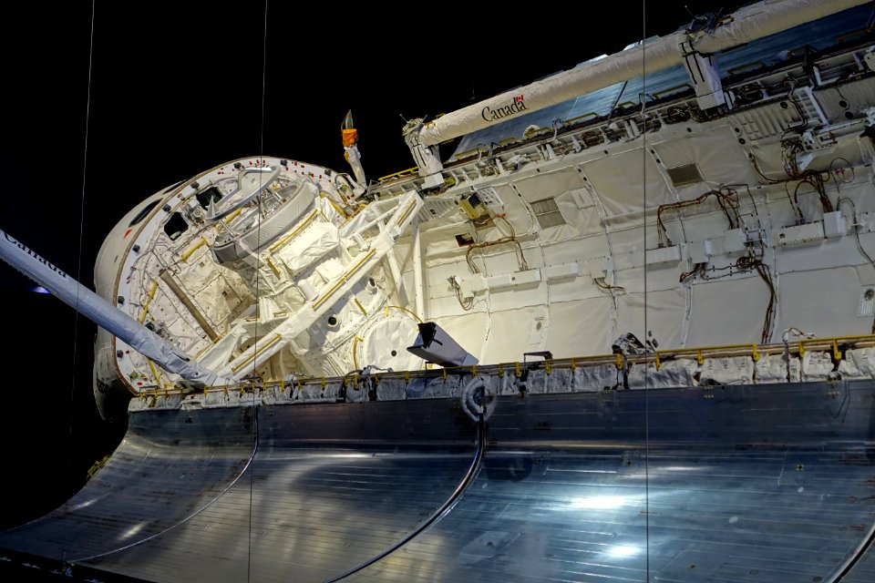 Space Shuttle Atlantis - Kennedy Space Center - Cape Canaveral, Florida - DSC02405