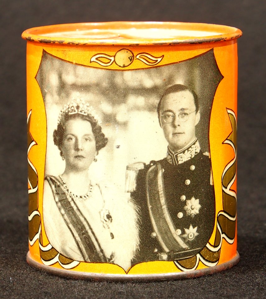 Spaarpotje met afbeeldingen van Oranjehuis, foto4