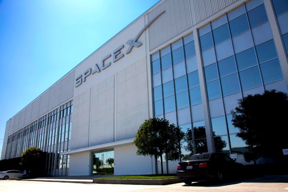 SpaceX Headquarters, Hawthorne, CA