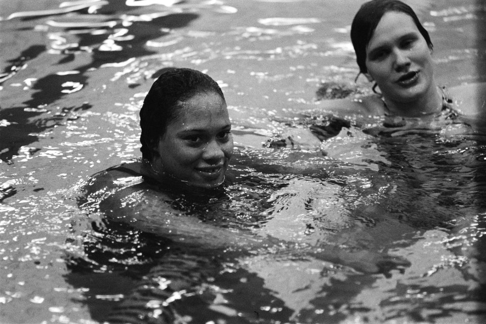 Speedo zwemwedstrijd Amersfoort Ulrike Tauber (r) won 200 meter wisselslag, Eni, Bestanddeelnr 929-5573