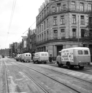 Spandoeken, auto's, Voorthuijzen, Louwrens, Bestanddeelnr 919-7374