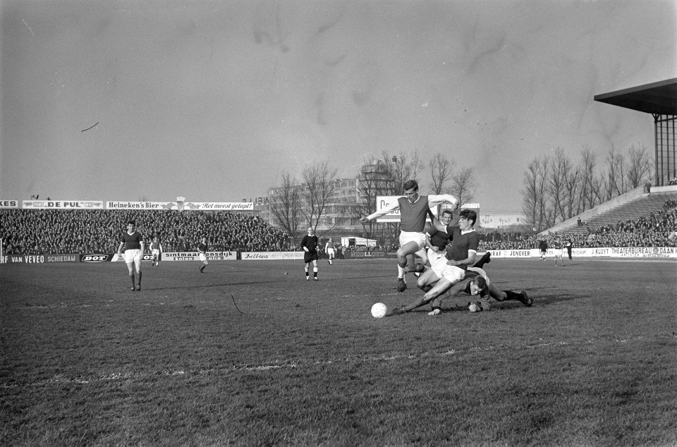 Sparta tegen Ajax 2-5 Keizer van Ajax scoort eerste doelpunt, Bestanddeelnr 915-8011