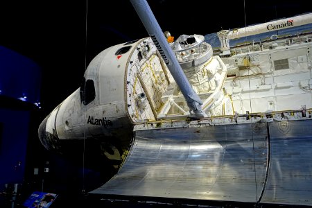 Space Shuttle Atlantis - Kennedy Space Center - Cape Canaveral, Florida - DSC02391