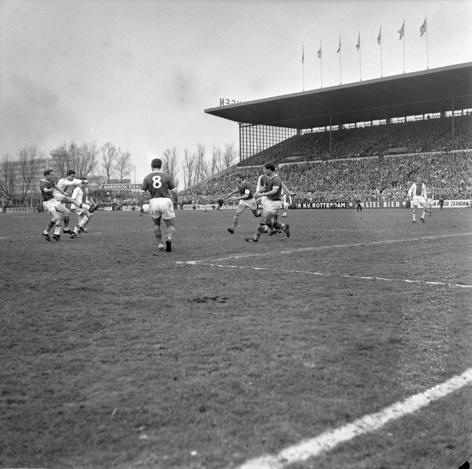 Sparta tegen Ajax 1-3, aanval Ajax, Bestanddeelnr 918-9920
