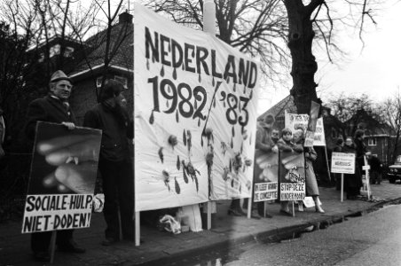 Spandoeken voor de kliniek, Bestanddeelnr 932-4475