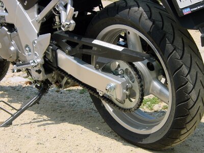 Chain powertrain frame