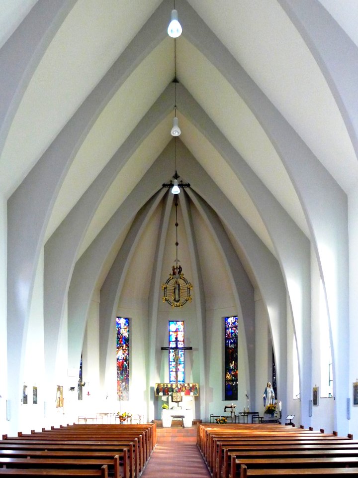 St. Joseph-Kirche (Berlin-Siemensstadt) Blick zur Apsis