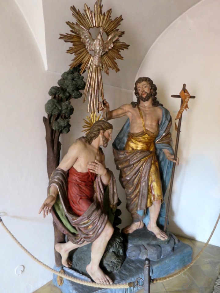 St. Johannes der Täufer Taufkirchen 2