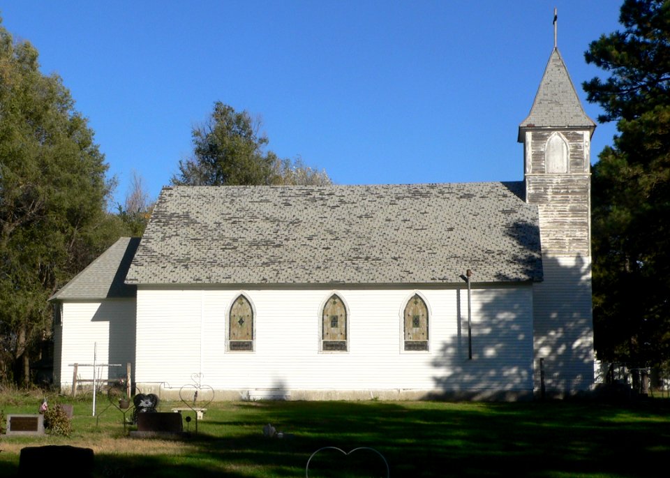 St. John's Catholic Church (Paxton SD) from W 1