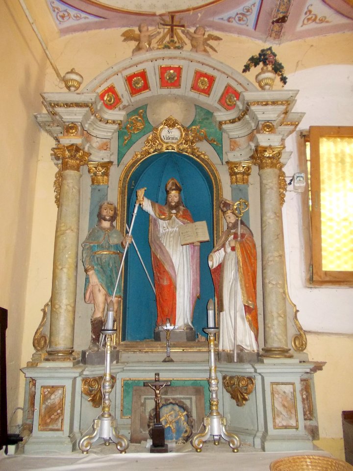 St. John of Nepomuk Church (Sromlje) 19