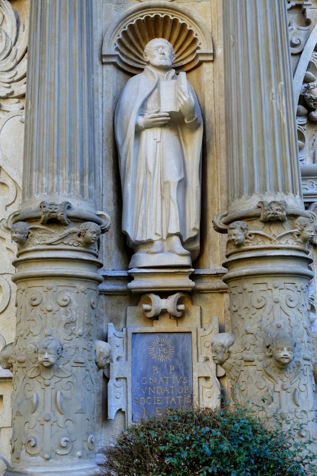 St. Ignatius, entry - Cathédrale Notre-Dame de Luxembourg - DSC06005