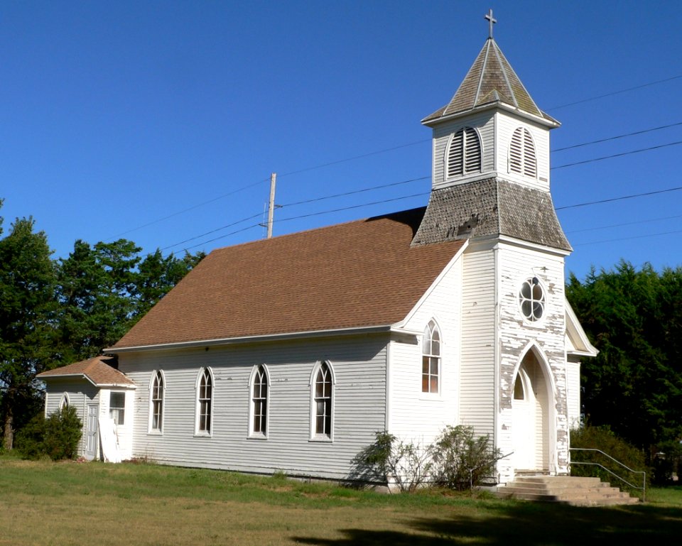 St. Martin Church (Clay Co, NE) from SE