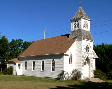St. Martin Church (Clay Co, NE) from SE