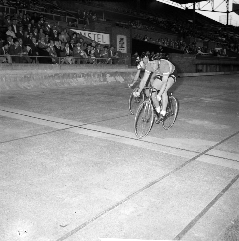 Sprint Grote Prijs van Amsterdam ( Jan Derksen en de Zwitser Plattner), Bestanddeelnr 914-0507
