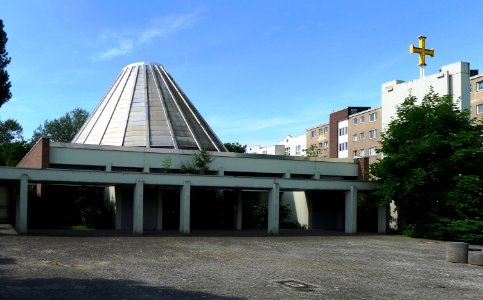 St. Markus-Kirche (Berlin) Eingangsbereich
