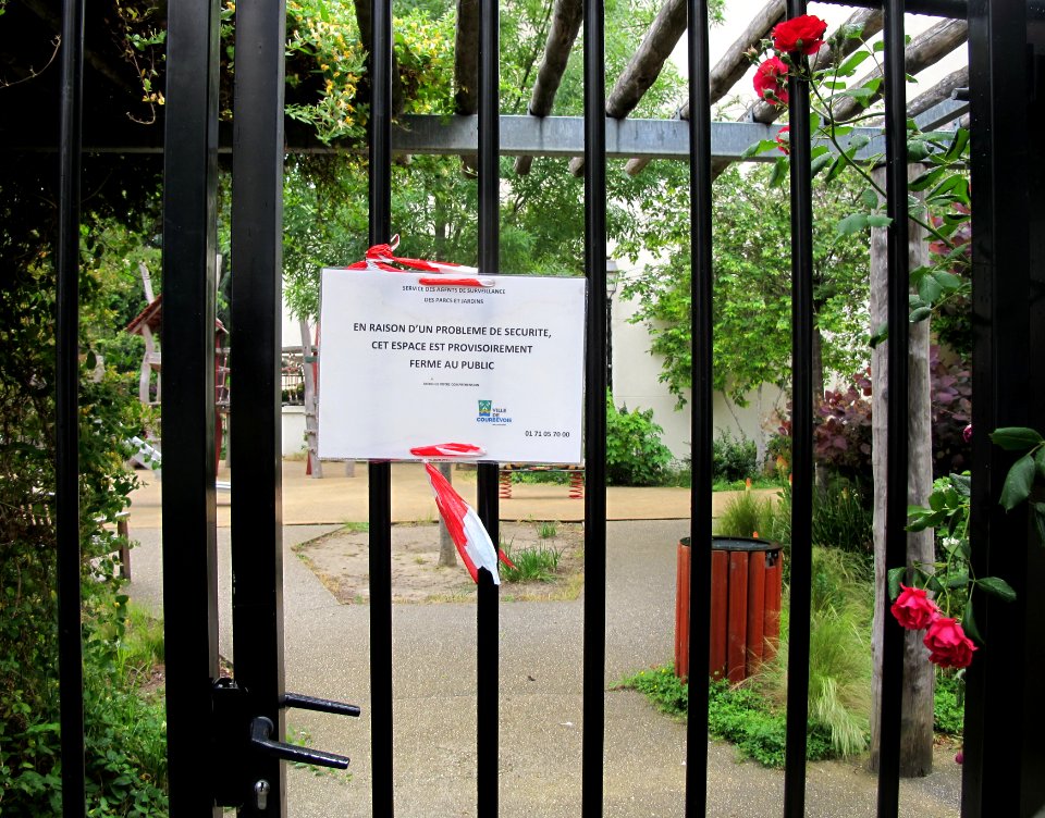 Square-Courbevoie-Covid-19
