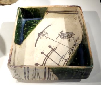 Square dish with bird design, Japan, Mino region, Gifu, approx. 1573-1615 AD, Ao-Oribe ware, stoneware with iron-oxide decoration under copper-oxide glaze - Asian Art Museum of San Francisco - DSC01499 photo