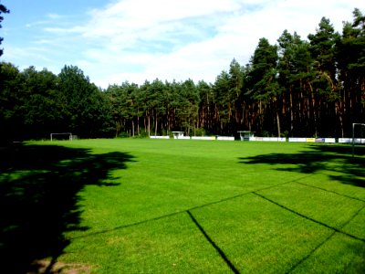 Sportplatz groß buchholz 2