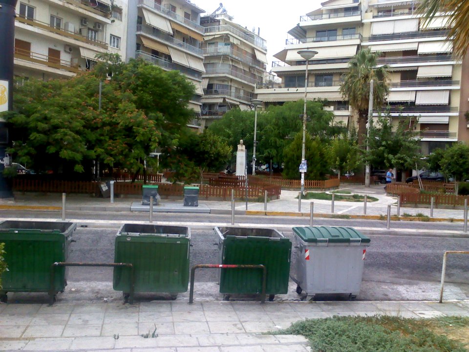 Square Freatida