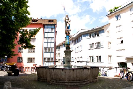 Stüssibrunnen 1