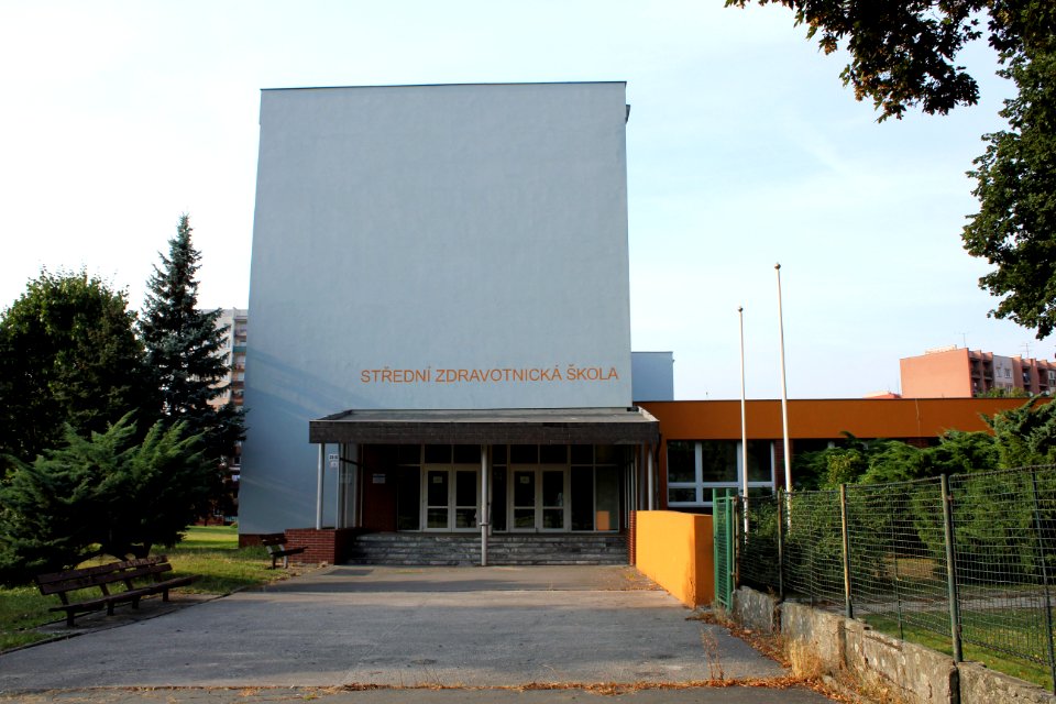 Střední zdravotnická škola, Karviná (1)