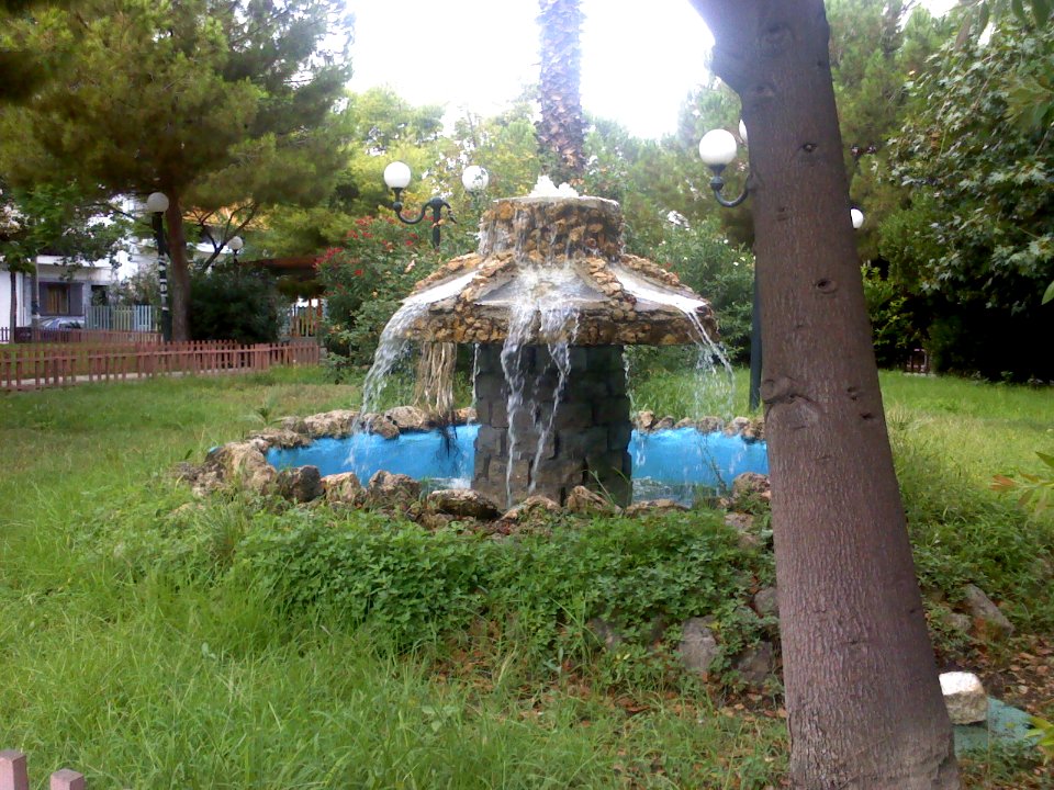 Square A Papandreou Kaminia3