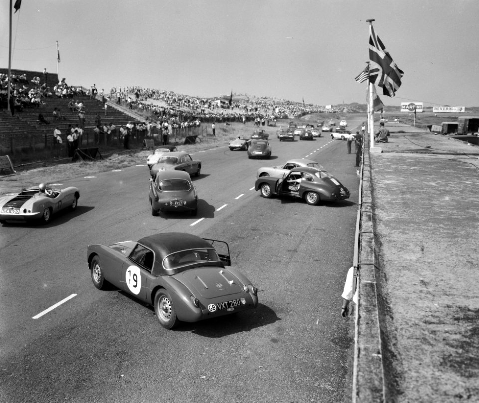 Sportwagenraces Zandvoort Le Mans start, Bestanddeelnr 910-4938