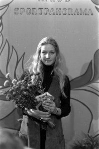 Sportman en sportvrouw van 1971 gekozen Willy Stahle , sportvrouw 1971, Bestanddeelnr 925-2716