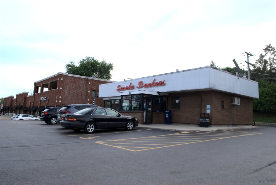 Spunky Dunkers Donuts in Palatine, Illinois