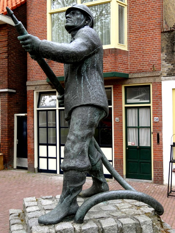 Spuitgast Nieuwehaven door Sonja Meijer Gouda