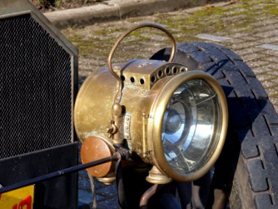 Springfield Massachusetts Knox Automobile Company, 1911 Knox Type R left head light pic1