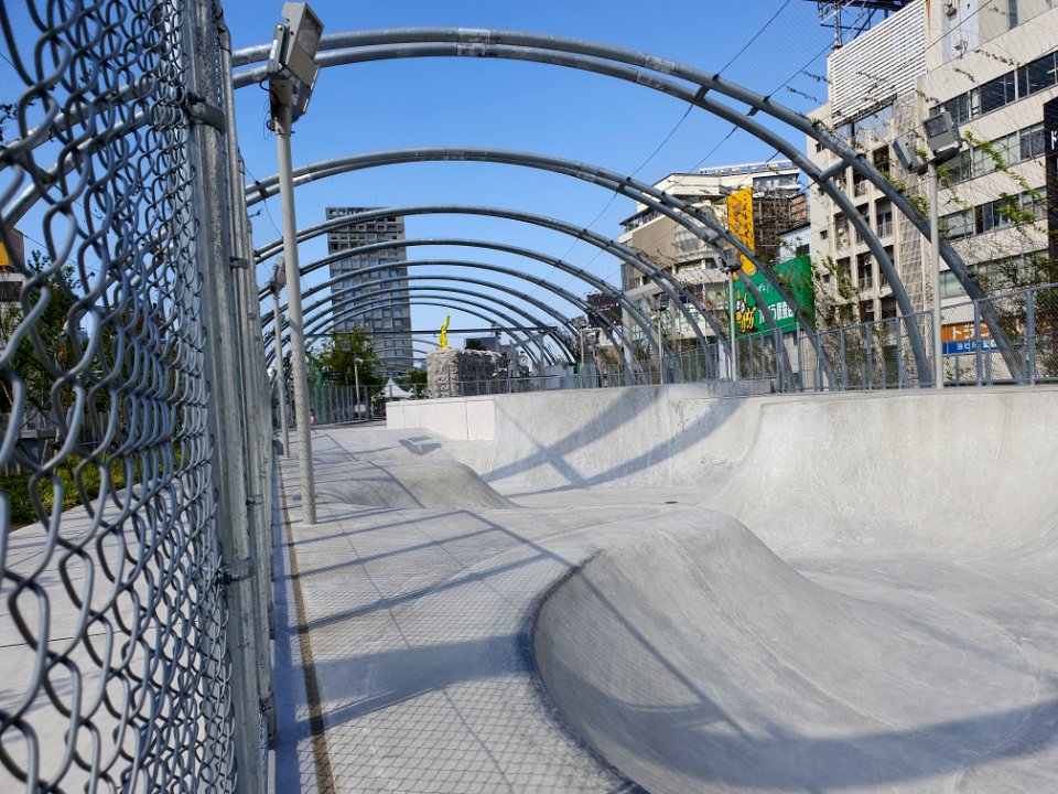 Sports ground at top of Miyashita Park